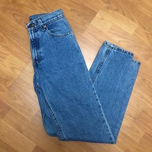 Vintage Medium Wash Levis 550